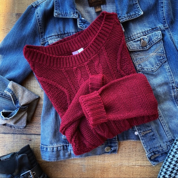 Francesca's Collections Sweaters - ⭐️Red Merlot Cable Knit SWEATER - Brand New